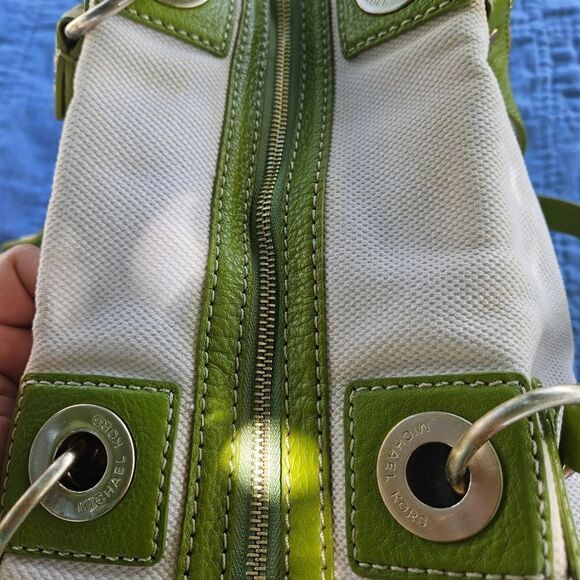 Michael kors shoulder bag - Picture 9 of 14